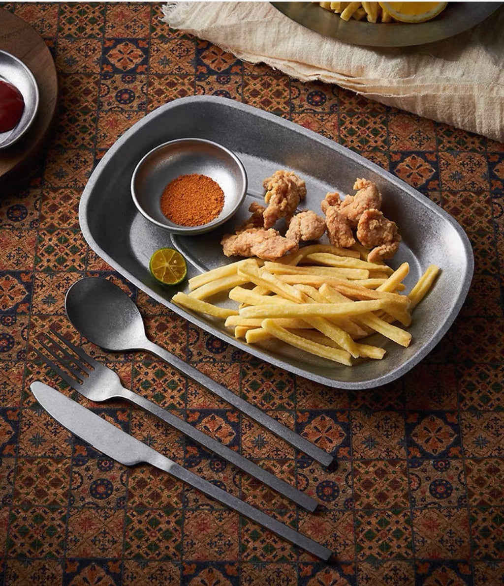 Vintage dinner cutlery set